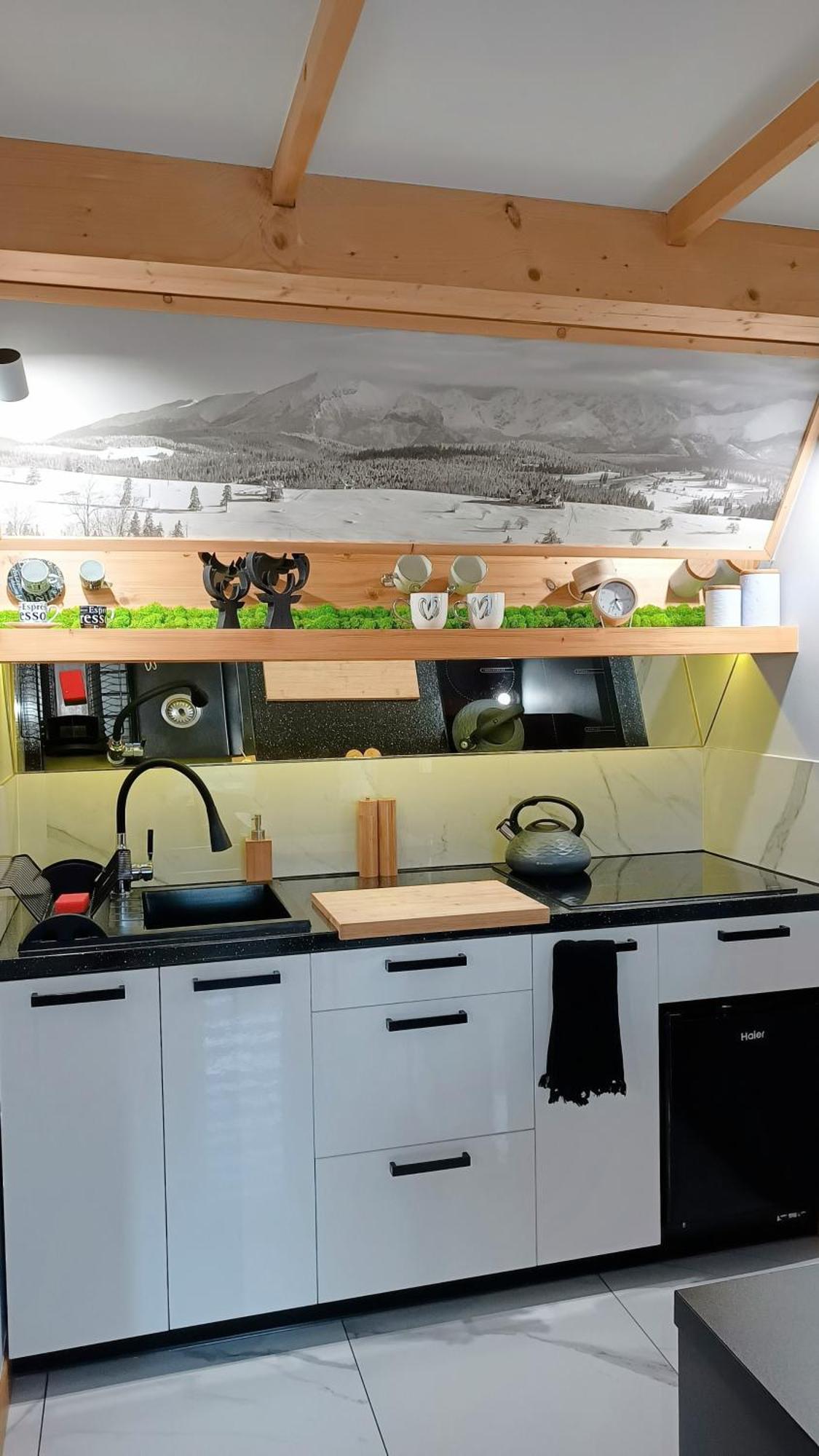 Lux Houses W Domku Tylko Dwa Apartamentyz Jacuzzi Zewnetrznym Groń Exteriör bild