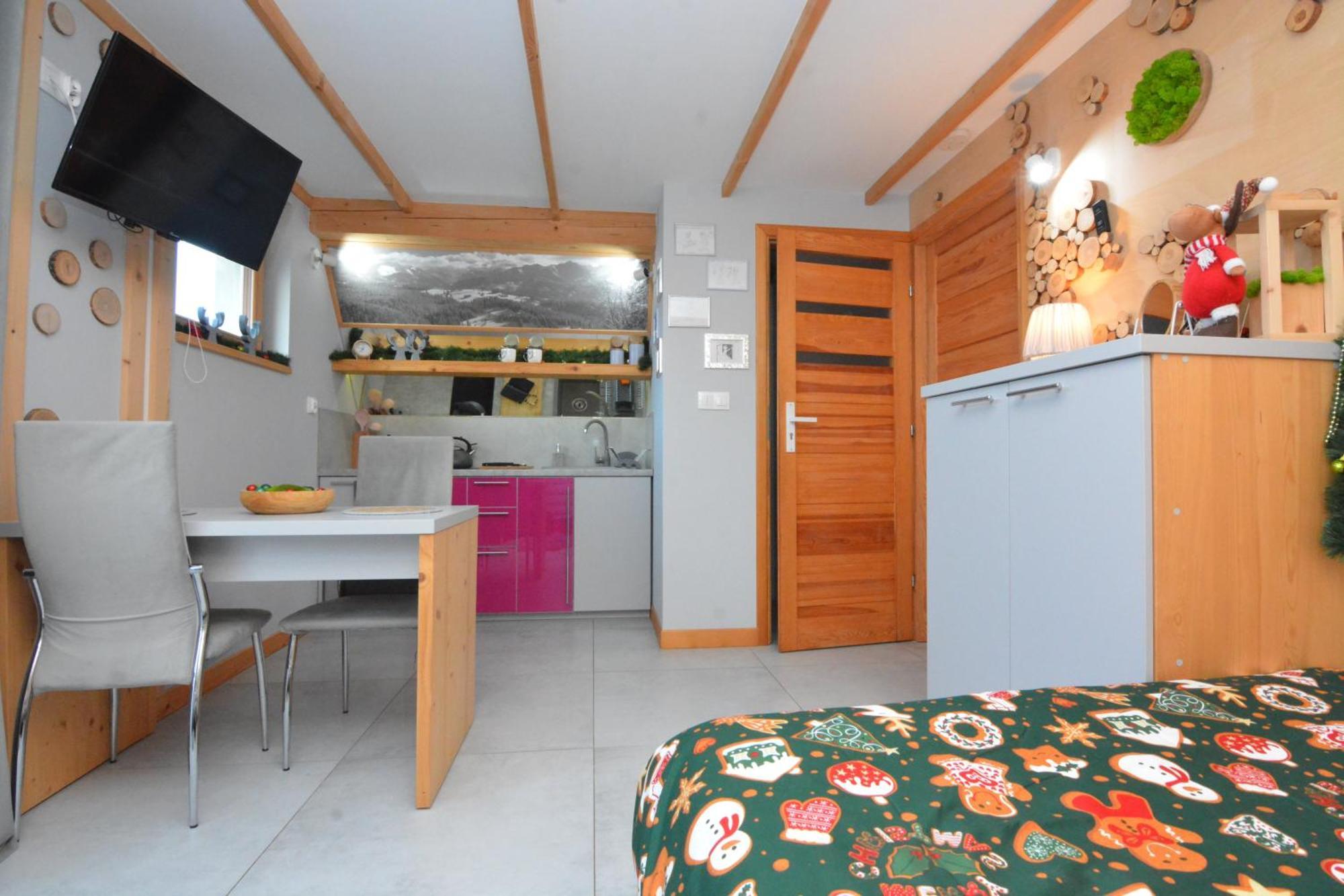 Lux Houses W Domku Tylko Dwa Apartamentyz Jacuzzi Zewnetrznym Groń Exteriör bild