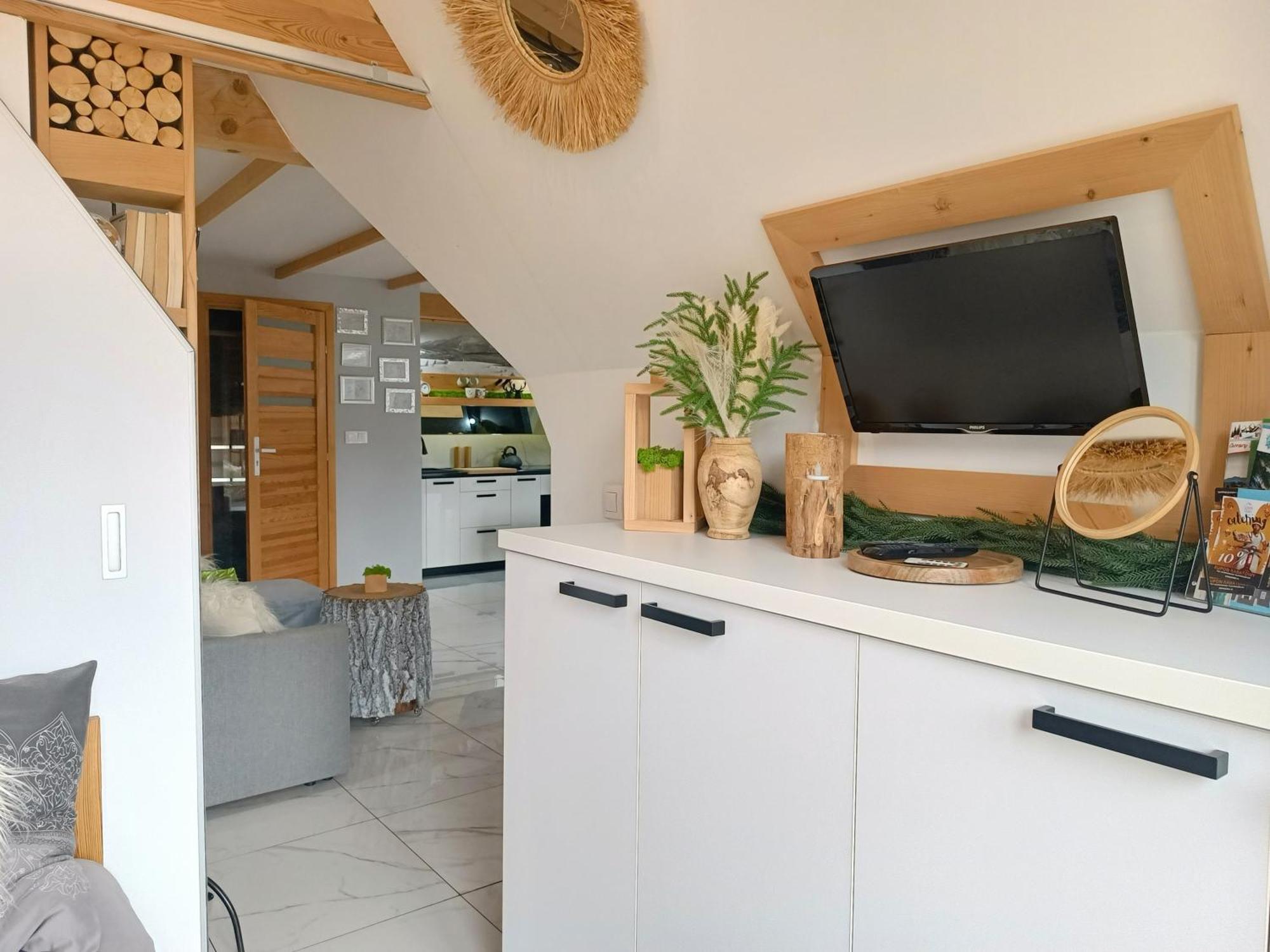 Lux Houses W Domku Tylko Dwa Apartamentyz Jacuzzi Zewnetrznym Groń Exteriör bild